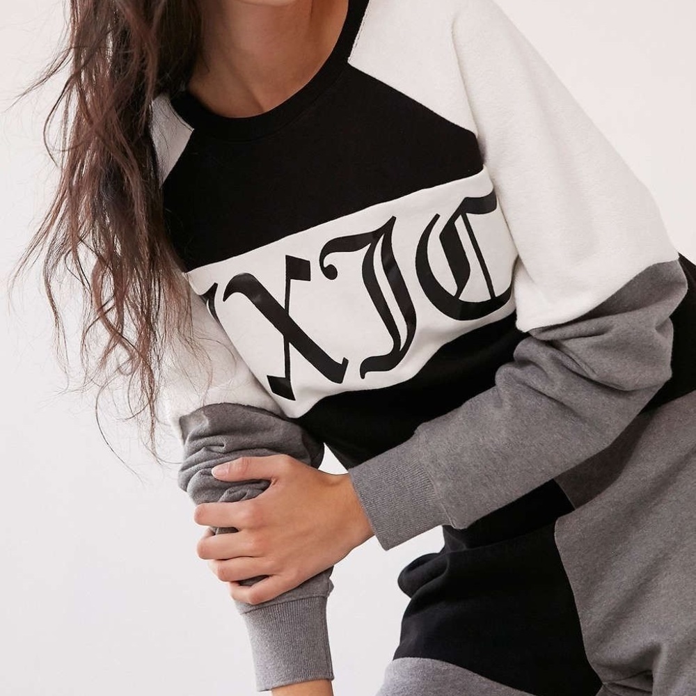 JUICY COUTURE FOR UO COLOR BLOCK CREW NECK - Picture 2 of 7